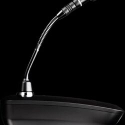 ULXD8 Wireless Gooseneck Base Transmitter (534-598MHz)